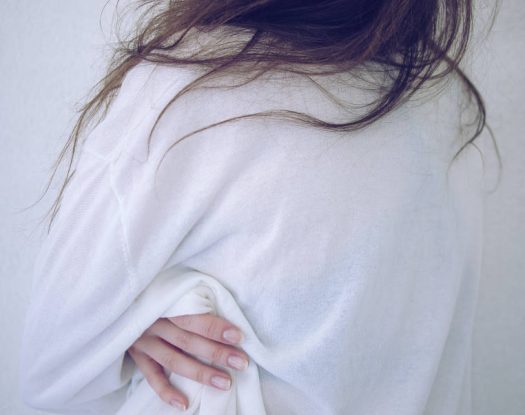 Πώς οι τοξικές σχέσεις βλάπτουν την πίστη μας στην αγάπη (και τον εαυτό μας)