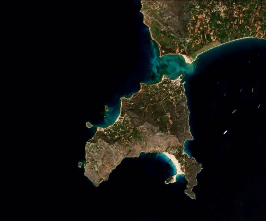 Σίμος - Ελαφόνησος: Δορυφορική φωτογραφία απεικονίζει τη διάσημη παραλία!