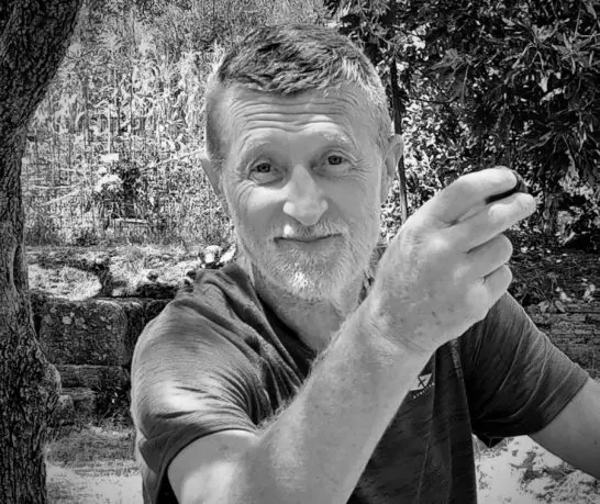 «Στο μέλλον το σκοτάδι θα εξαφανιστεί μπροστά στο Φως» | Συνέντευξη με τον δάσκαλο Τσι Κονγκ Shen Dao Αλαίν Ρατιέ