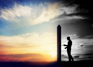 Η μοναξιά είναι δύσκολη και θέλει θάρρος... όπως και η επιλογή να φύγουμε από μία σχέση που δεν μας σέβονται