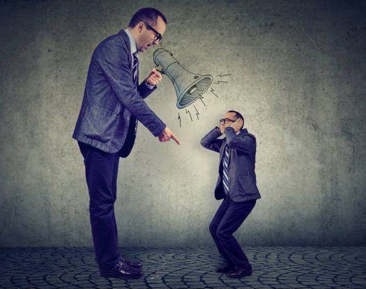 Έχετε γίνει ο πιο σκληρός κριτής σας; Πώς να το αντιστρέψετε