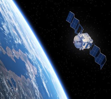Φωτοβολταϊκά στο Διάστημα: Δορυφόρος μετέδωσε για πρώτη φορά ενέργεια στη Γη