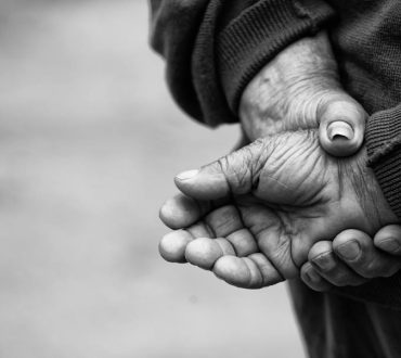Ν. Καζαντζάκης | «Φτωχός είναι όποιος φοβάται τη φτώχεια»