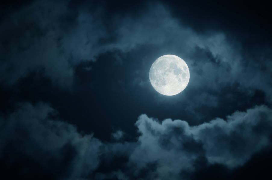 «Πανσέληνος του Οξύρρυγχου» | Αύριο Τρίτη το μεγαλύτερο φεγγάρι της χρονιάς!