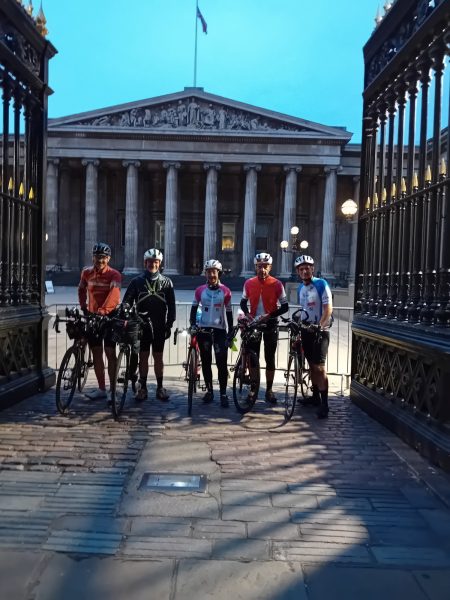 Bασιλική Βουτζαλή: Έκανε με ποδήλατο τη διαδρομή Λονδίνο-Αθήνα για καλό σκοπό! (βίντεο)