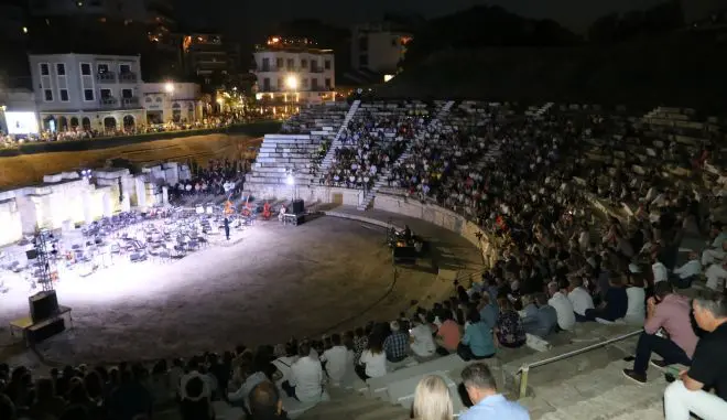 Αρχαίο θέατρο Λάρισας: Υποδέχθηκε το κοινό μετά από 22 και πλέον αιώνες!
