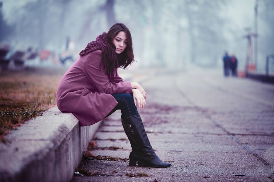 Η «επιδημία της μοναξιάς»: 1 στους 4 ενηλίκους δηλώνει πως νιώθει μόνος