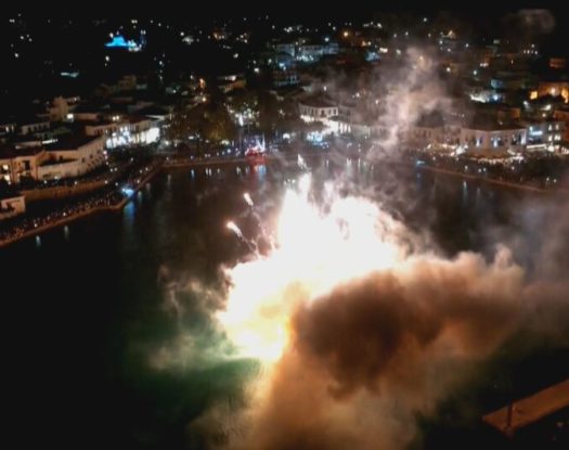 Πύλος: Εντυπωσιακή η αναπαράσταση της Ναυμαχίας του Ναυαρίνου, για την 196η επέτειο (βίντεο)