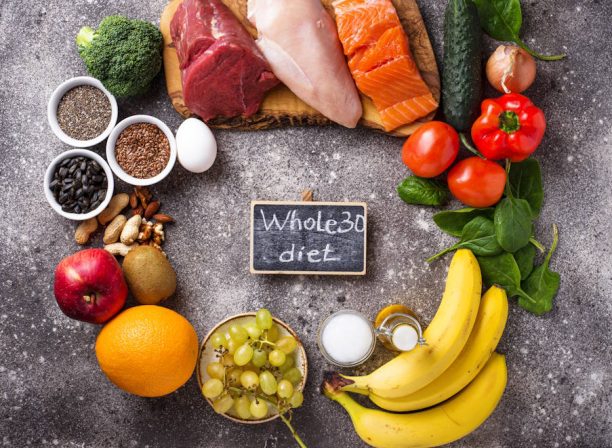 Whole30: Το διάσημο πρόγραμμα διατροφής που δείχνει εάν έχετε δυσανεξίες ή τροφικές αλλεργίες