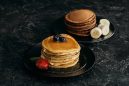 Pancakes: 15 συνταγές για πρωινό, δεκατιανό και απογευματινό