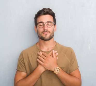Τι συμβαίνει στην καρδιά και στο σώμα μας όταν νιώθουμε ευγνωμοσύνη;