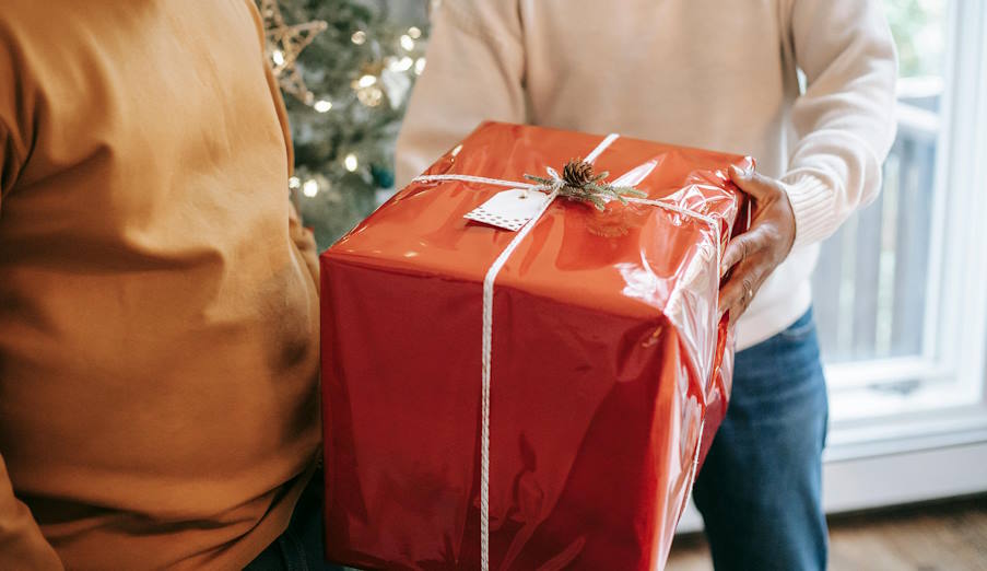 Τα 7 καλύτερα δώρα για να κάνετε στους γονείς σας