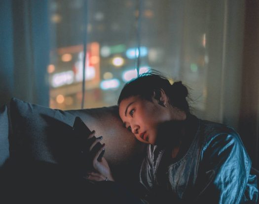 «Το χειρότερο πράγμα: Να δοθείς ολοκληρωτικά σε κάποιον άλλο με αντάλλαγμα όχι αρκετή αγάπη» | Joyce Carol Oates