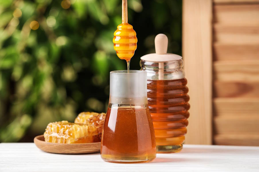 Μέλι από άνθη πορτοκαλιάς: Διατροφική αξία, οφέλη για την υγεία και τρόποι χρήσης