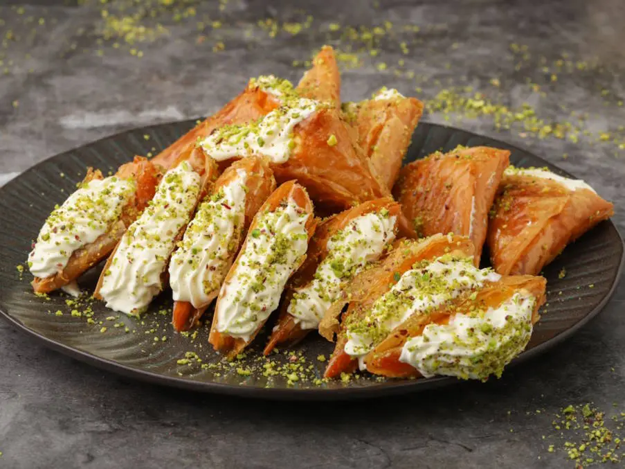 Taste Atlas | Τα τρίγωνα πανοράματος είναι το δεύτερο καλύτερο γλυκό στον κόσμο!