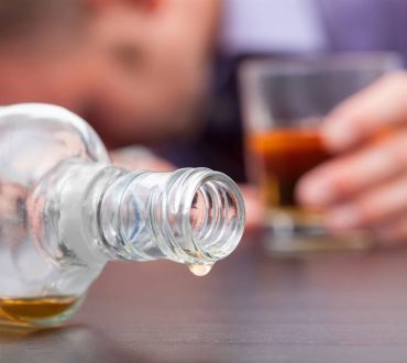 Τι συμβαίνει στο συκώτι μας όταν σταματάμε το αλκοόλ