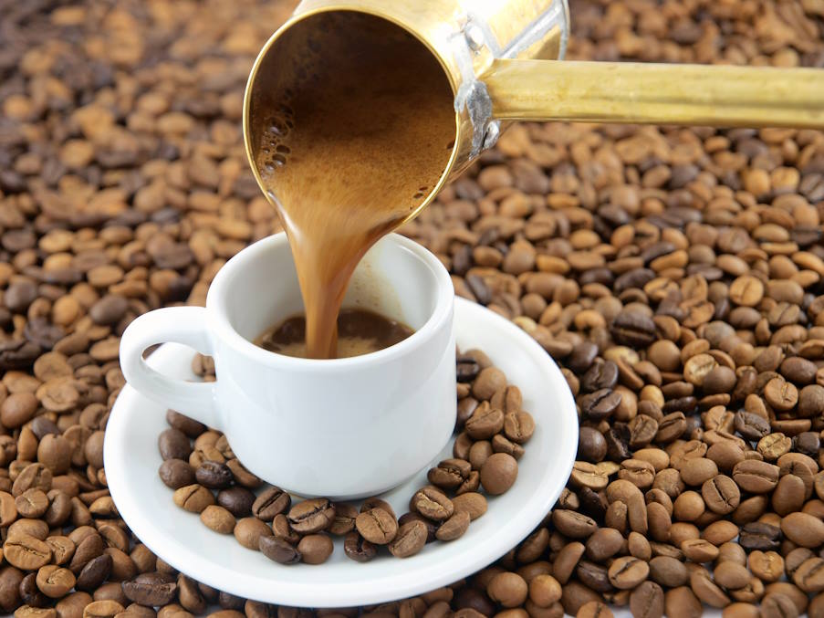 Ο ελληνικός καφές το κλειδί στη μακροζωία; Τι έδειξε μελέτη στην Ικαρία
