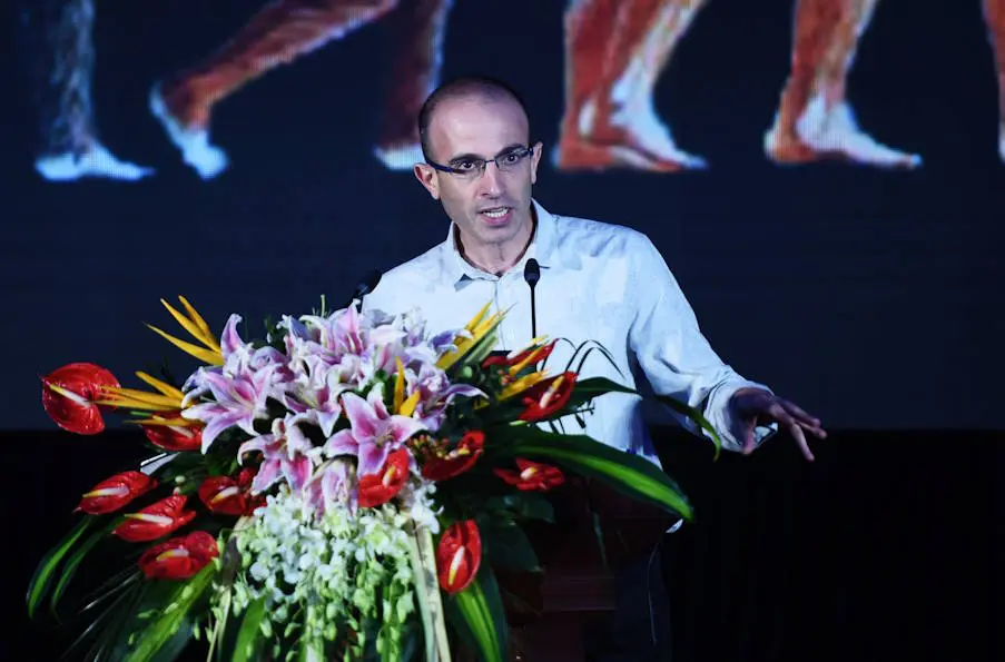 Yuval Noah Harari | Γιατί οι άνθρωποι κυριαρχούν στον κόσμο;