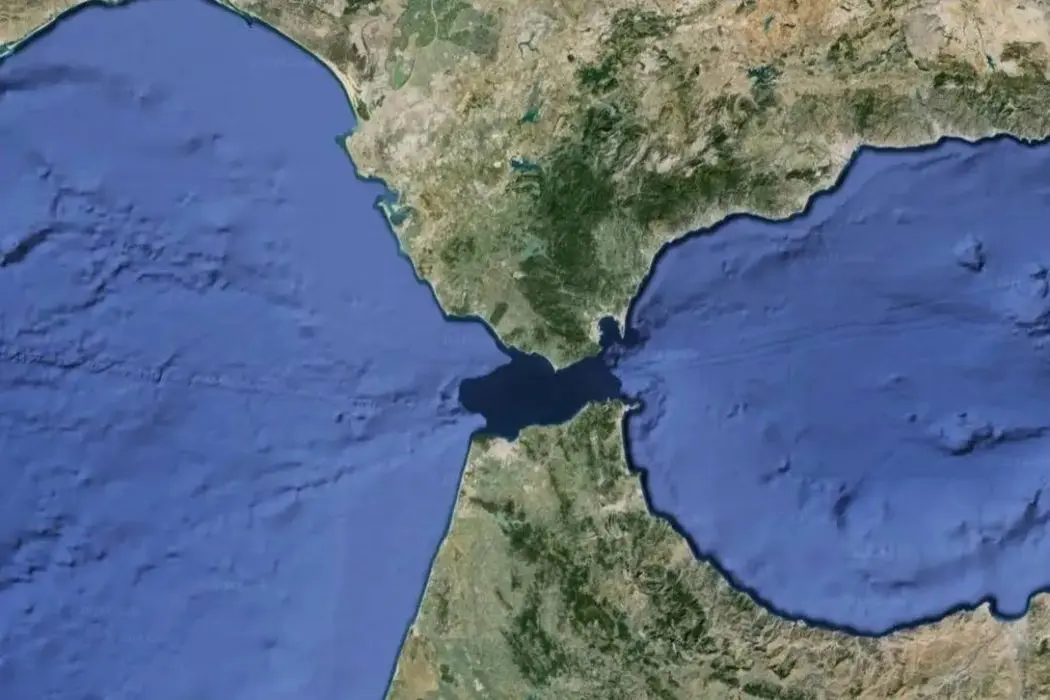 Γιβραλτάρ: Μια ολόκληρη τεκτονική πλάκα έχει αναποδογυρίσει εντελώς