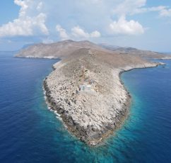 Ακρωτήριο Ταίναρο: Το νοτιότερο άκρο της ηπειρωτικής Ελλάδας (βίντεο)