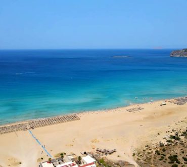 Φαλάσαρνα: Μία από τις ομορφότερες παραλίες της Κρήτης (βίντεο)