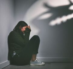 Απαλλαγή από την αόρατη φυλακή του "Μετα-Φόβου"