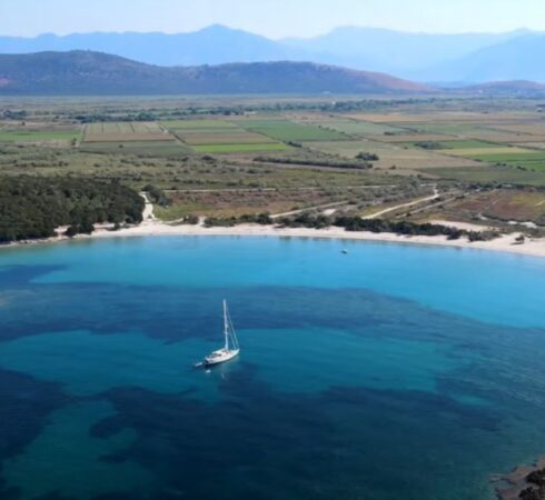 Όρμος του Οδυσσέα: Η μυθική παραλία της Ηπείρου (βίντεο)
