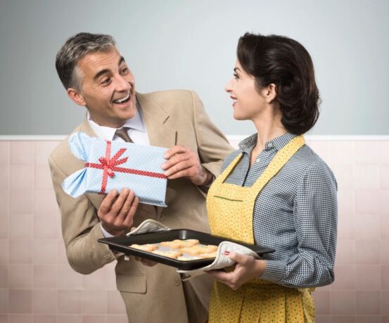 Ανδρική και γυναικεία φύση | Είμαστε τελικά τόσο διαφορετικοί ή αναπαράγουμε τα στερεότυπα με τα οποία μεγαλώσαμε;