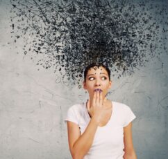 Ψευδείς αναμνήσεις: Θυμόμαστε πράγματα που δεν συνέβησαν ποτέ;