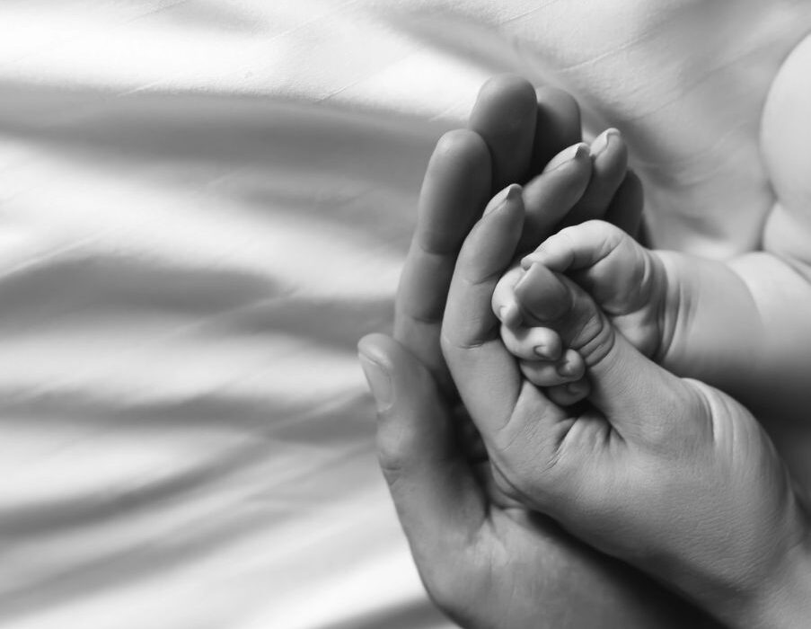 Η «Θεωρία της προσκόλλησης μητέρας και βρέφους». Πώς επιδρά το νευρικό σύστημα στο χτίσιμο του χαρακτήρα μας