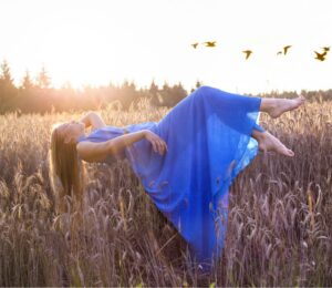 Το άγχος δεν κοιμάται όταν κοιμόμαστε. Απλώς αλλάζει μορφή και μας μιλάει μέσα από εικόνες