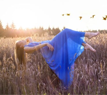 Το άγχος δεν κοιμάται όταν κοιμόμαστε. Απλώς αλλάζει μορφή και μας μιλάει μέσα από εικόνες