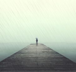 Δεν θα έχουμε ποτέ όλες τις απαντήσεις, αλλά μπορούμε να μάθουμε να συνυπάρχουμε με τις ερωτήσεις