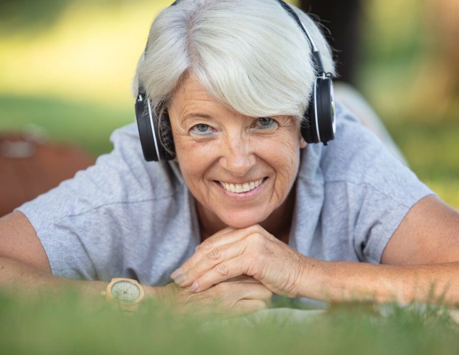 Η μουσική ενισχύει την μνήμη και την γνωστική ικανότητα των ηλικιωμένων