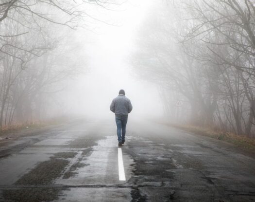 Κανένας δρόμος δεν εγγυάται πού θα σε οδηγήσει. Το μόνο που μπορείς να εγγυηθείς είναι τον τρόπο που θα τον περπατήσεις