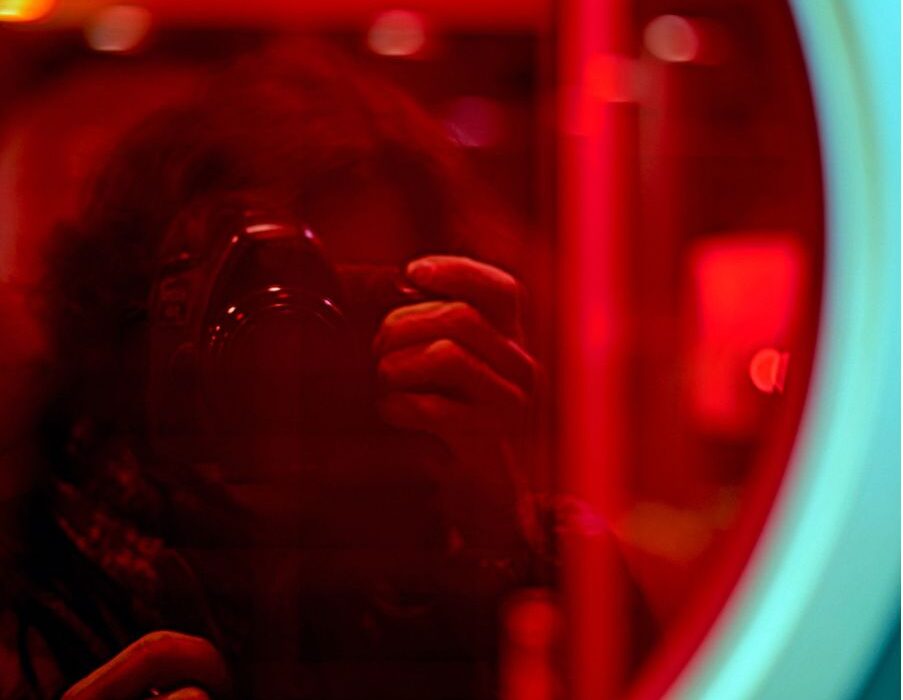 «Μη προσπαθείς να γνωρίσεις ό,τι σε ξεπερνάει, το μόνο που μπορείς να γνωρίσεις είναι ο εαυτός σου» | Carl Jung