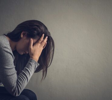 Σύνδρομο Στοκχόλμης: Η ταύτιση με τον επιτιθέμενο ως μια μορφή ασυνείδητης άμυνας