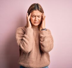 Πονοκέφαλος και ημικρανία: Δύο διαφορετικές καταστάσεις, δύο διαφορετικές προσεγγίσεις
