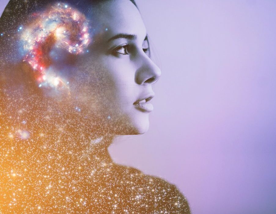 Γεννιέσαι δύο φορές: Tη μία που γεννιέται ένα ανθρώπινο πλάσμα και την άλλη που γεννιέται ο άνθρωπος