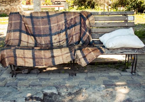 Να προσπαθήσουμε να κάνουμε τα Χριστούγεννα για όλες και όλους...