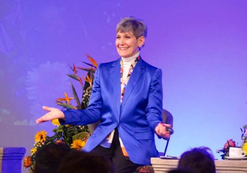 lynne-mctaggart-speaker (1)