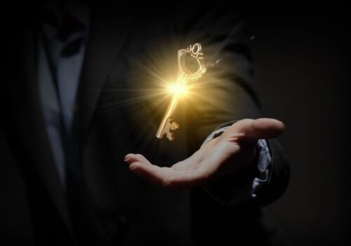 Og Mandino: «H μόνη διαφορά μεταξύ αυτών που απέτυχαν και αυτών που πέτυχαν είναι οι καλές συνήθειες»