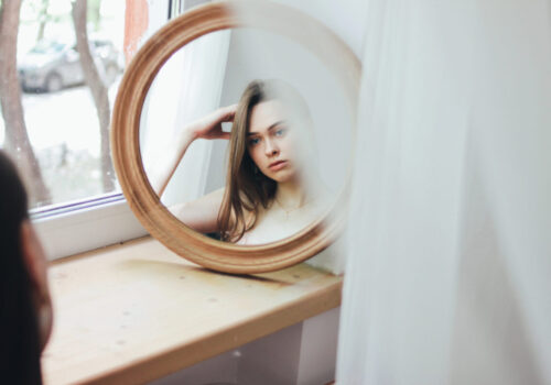 Προβολική μεροληψία: Δεν βλέπουμε τους άλλους όπως είναι, αλλά όπως θα ήμασταν εμείς στη θέση τους