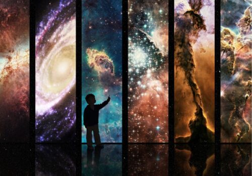 «Σε ένα Σύμπαν τόσο αρχαίο και τόσο απέραντο, η ύπαρξή μας είναι ένα είδος ελπίδας που έγινε συνείδηση» | Carl Sagan